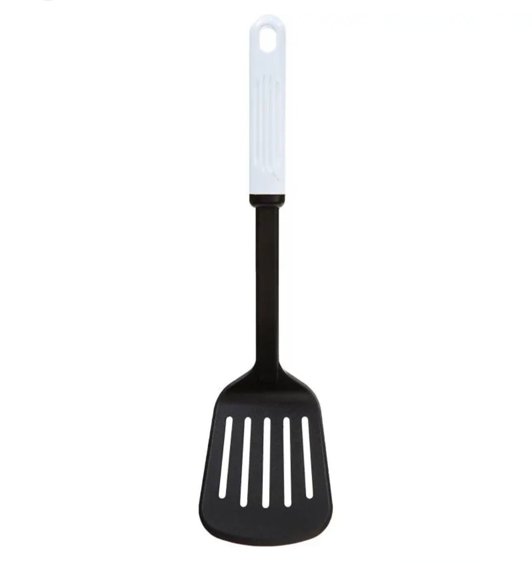 SPATULA WITH KITCHEN SLOT