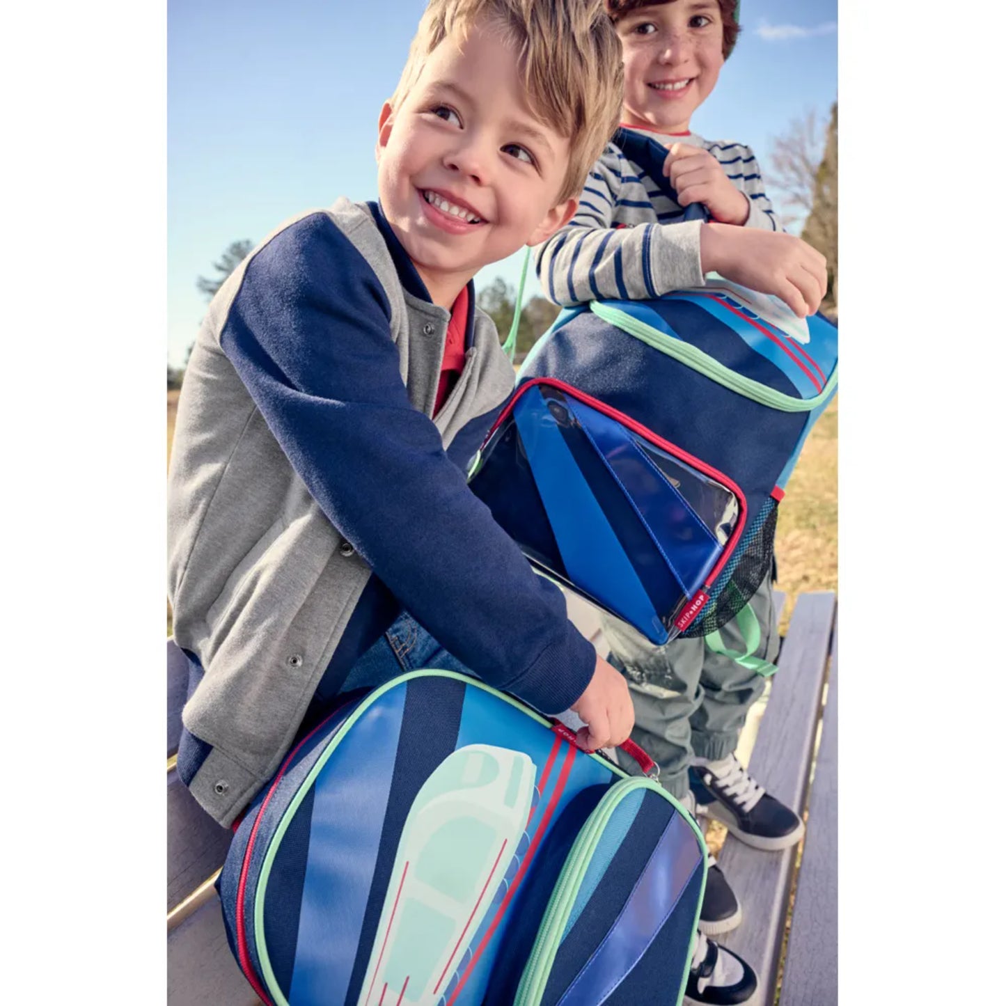 Mochila Skip Hop Sparks para Niños Pequeños Diseño Tren - 9R256710