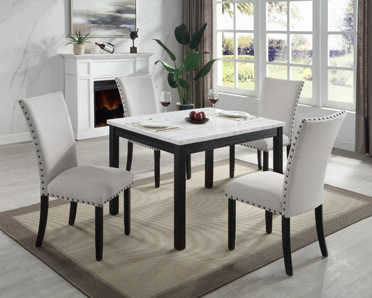 Juego de Comedor Nolan de 4 Puestos Cuadrado