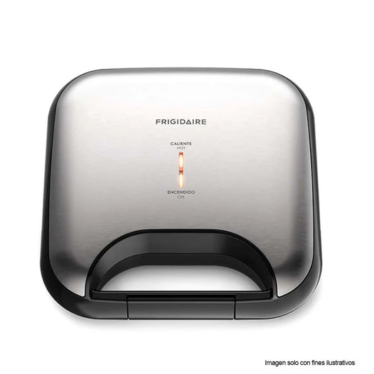 Sandwichera Frigidaire acero inoxidable vista frontal, diseño moderno y funcional