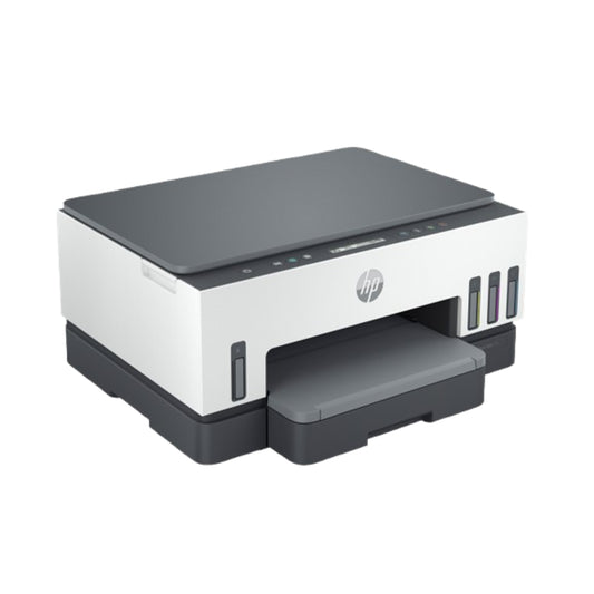 Impresora HP color blanco y negro, vista lateral, oficina moderna