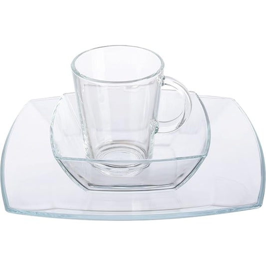 taza de vidrio transparente con plato cuadrado, presentación elegante y moderna