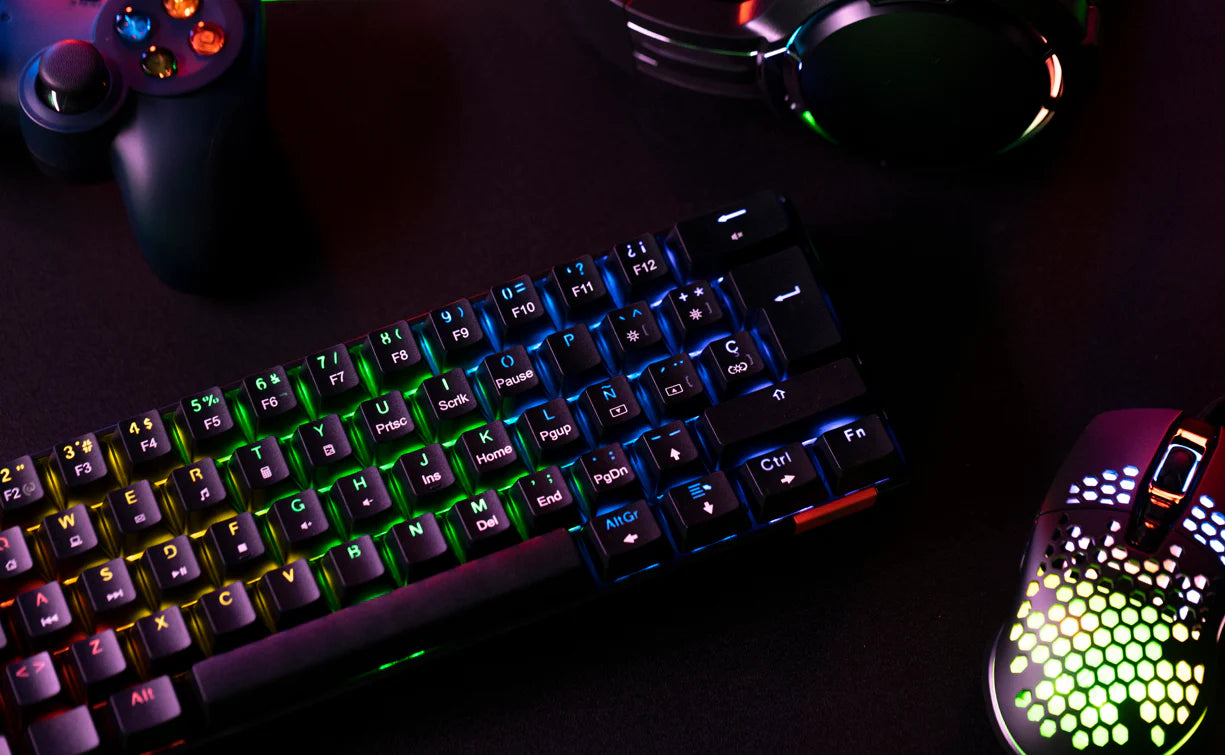 TECLADOS