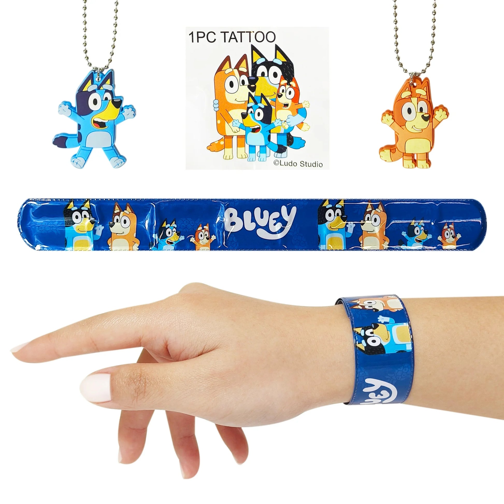 Bluey Surprise Ball con Pulsera, Llavero, Collar y Tatuaje BY004