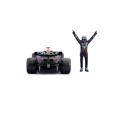 CARRO F1 A ESCALA 1:24 RED BULL RB20-24 C/FIGURA