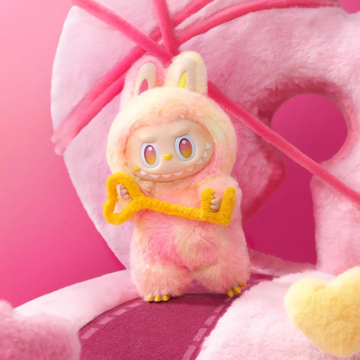 Colgante de Peluche LABUBU Big Into Energy POP MART PEP1000