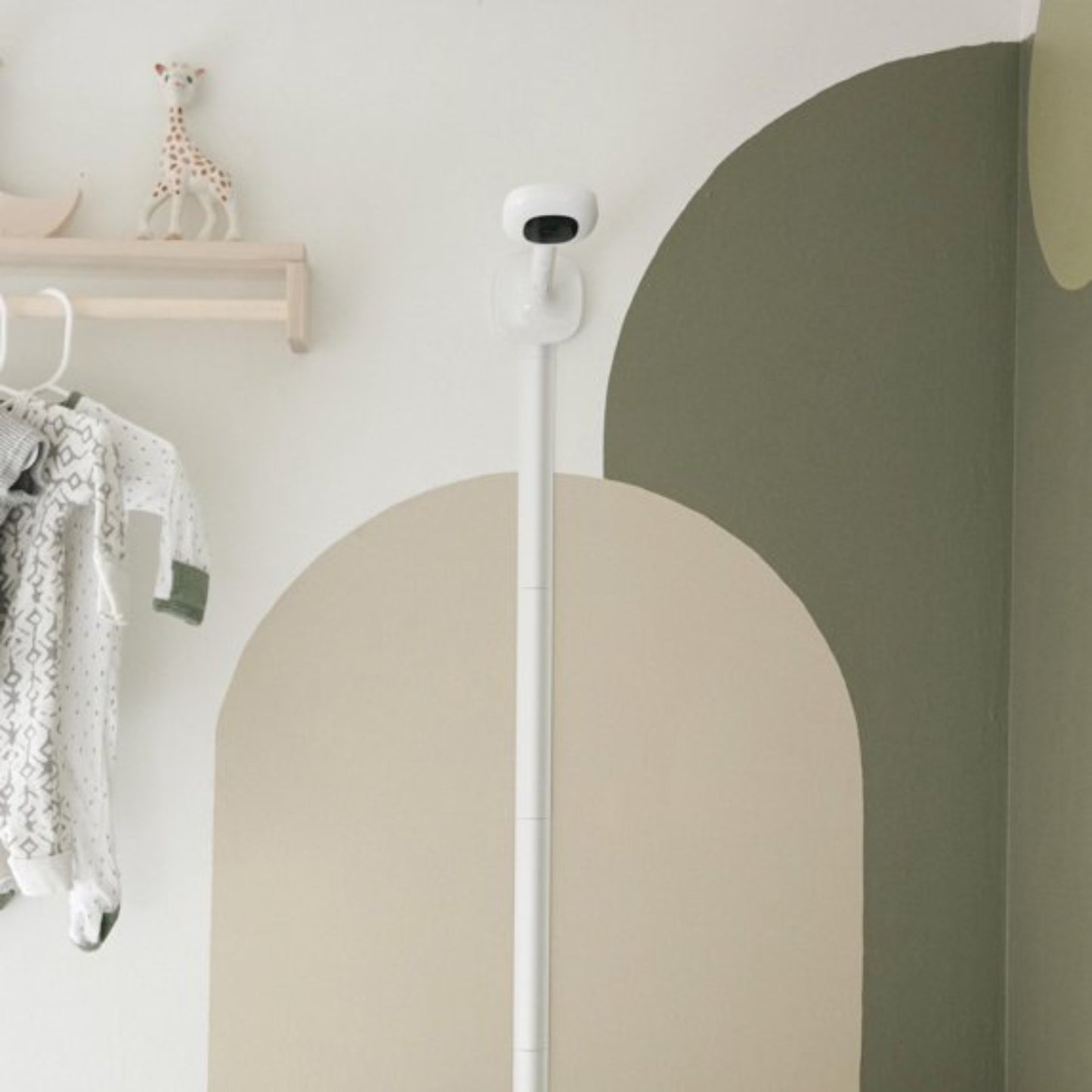Cámara y Monitor de Bebé Inteligente Nanit Pro con Montaje de Pared N311NW