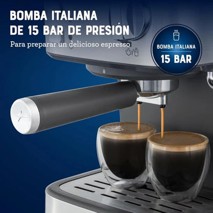 Cafetera Espresso Oster® Compacta en Acero Inoxidable | BVSTEM5502