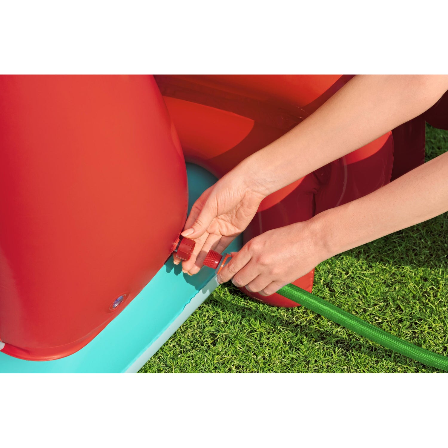 THE LITTLE MERMAID INFLATABLE PLAYSET 2.21X1.93X1.