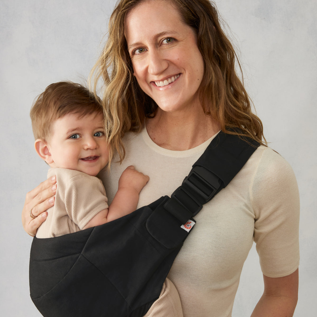 EB CARGADOR LATERAL UPSIE SLING NEGRO