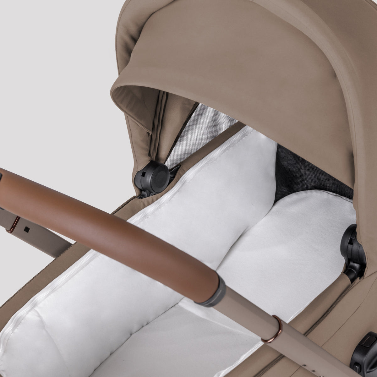 BREEZ COCHE MOISES MOVIL CHAMPAGNE