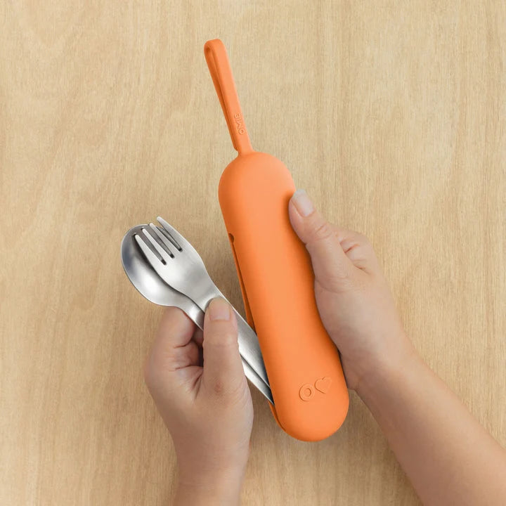 Set de Utensilios con Estuche para Lonchera OmieBox UP - Color Sunny