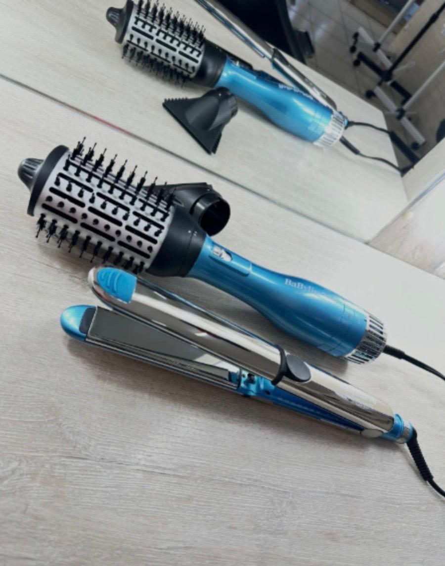Combo BaBylissPRO Nano Titanium: Plancha Optima 3000XL y Cepillo Secador Hot Air