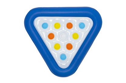 juego de pong para piscina azul, modelo triangular sobre superficie plana