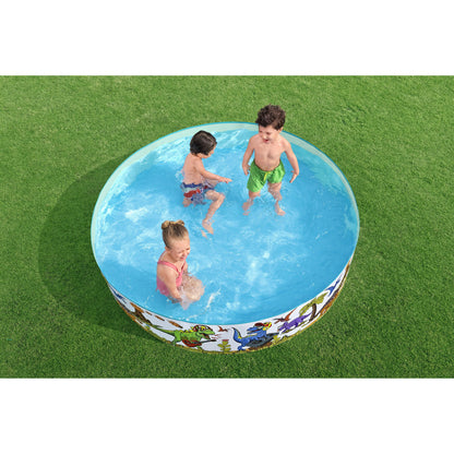 piscina infantil dinosaurio redonda, niños jugando, jardín soleado