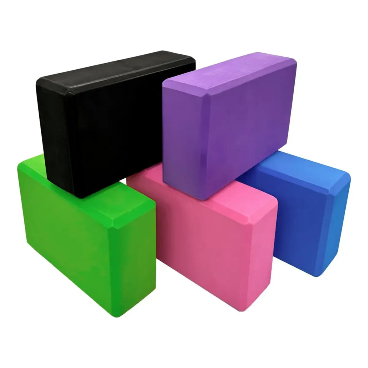 Bloques de yoga de colores morado, rosa, negro, verde y azul en vista frontal, uso en ejercicio