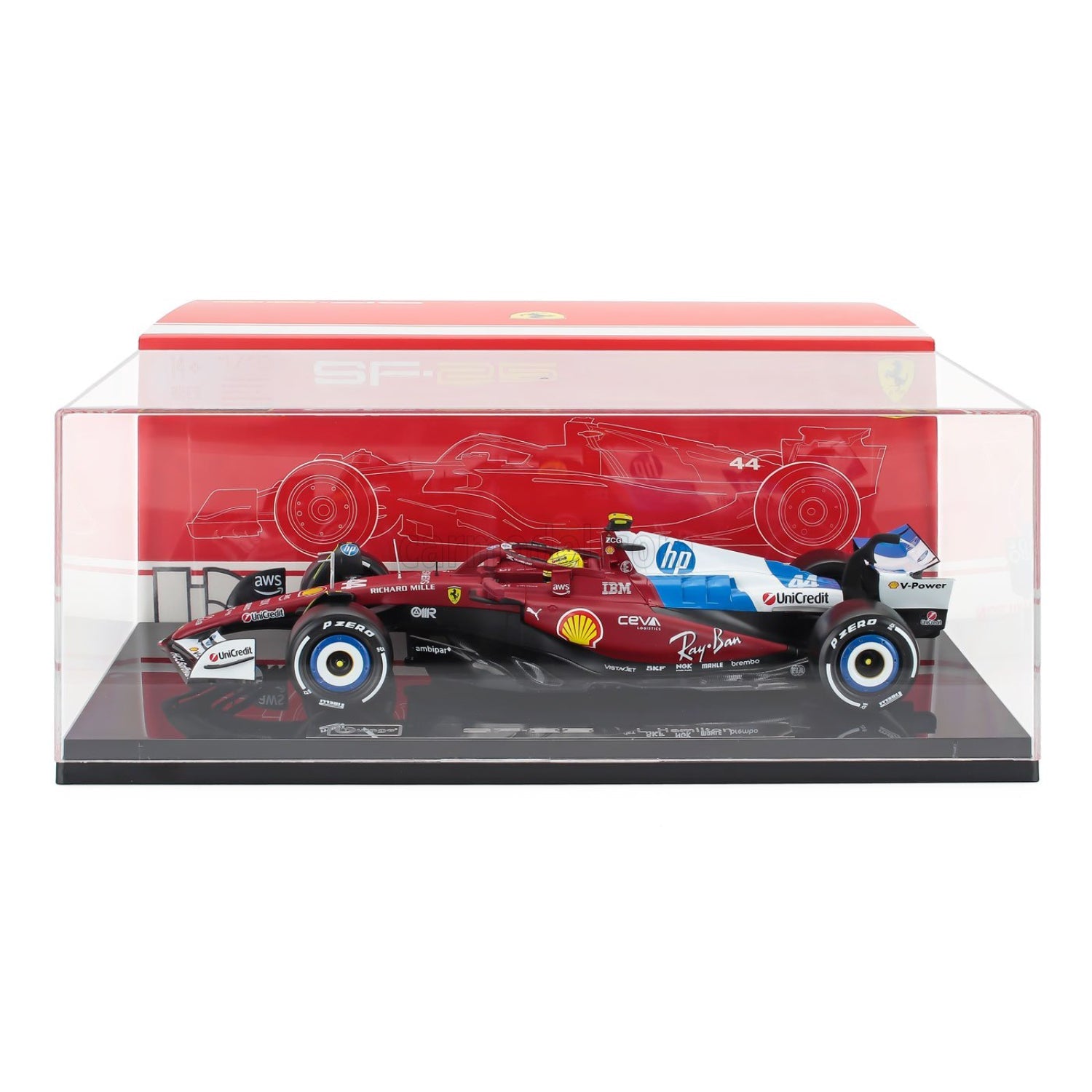 Carro F1 rojo modelo Ferrari en vitrina, colección de Maisto