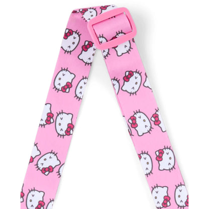 Cartera rosa de Sanrio con diseño de Hello Kitty, vista frontal sobre fondo blanco