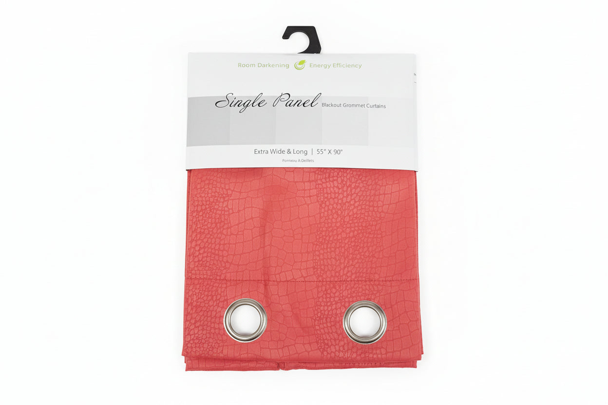 Cortina roja de panel único con ojolets, ideal para decorar ventanas