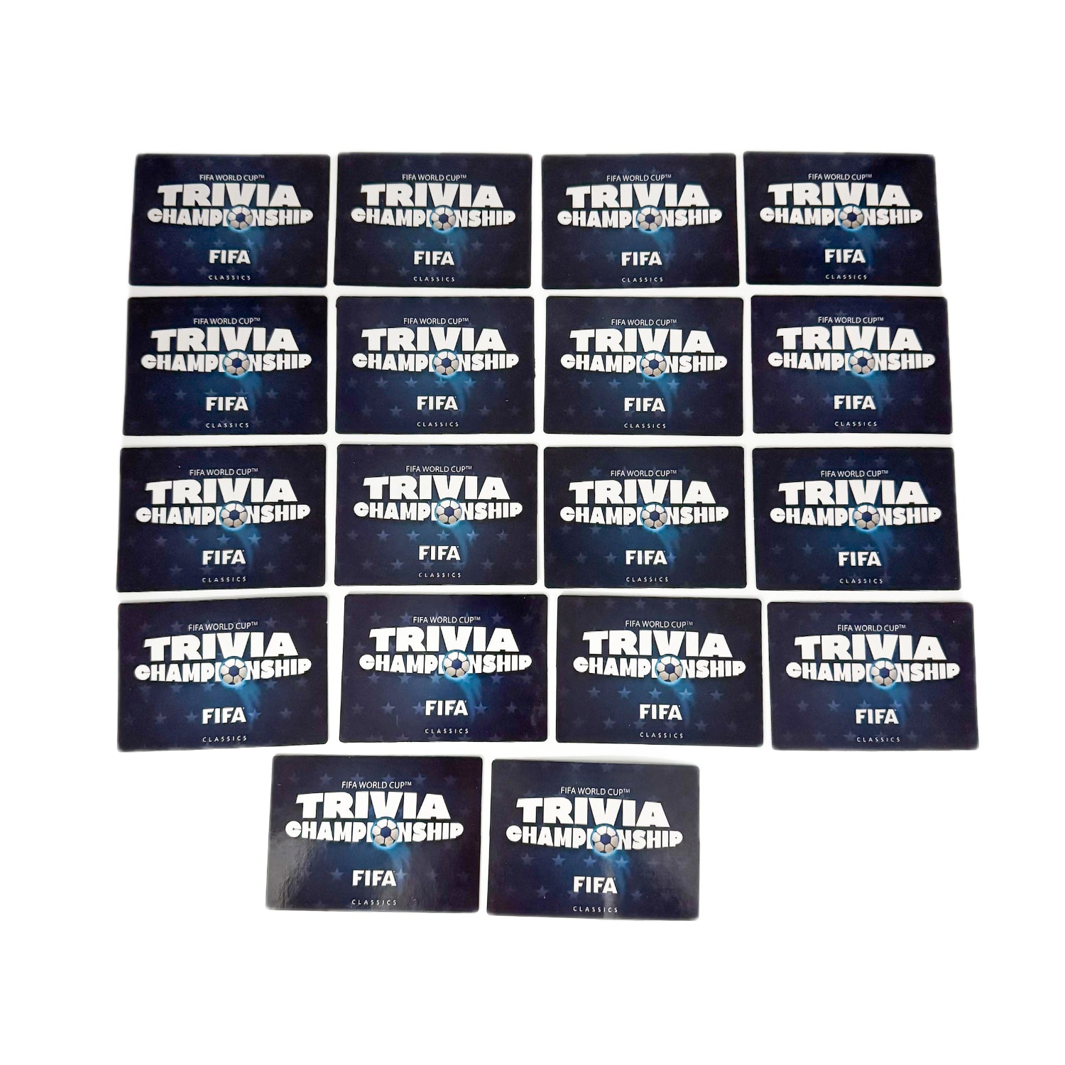 Juego de mesa trivia FIFA, tarjetas en alto contraste sobre fondo oscuro