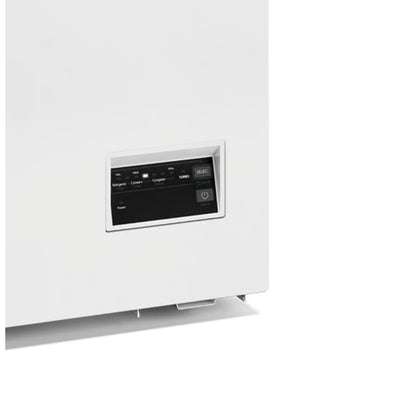Freezer Frigidaire blanco, vista frontal con panel de control