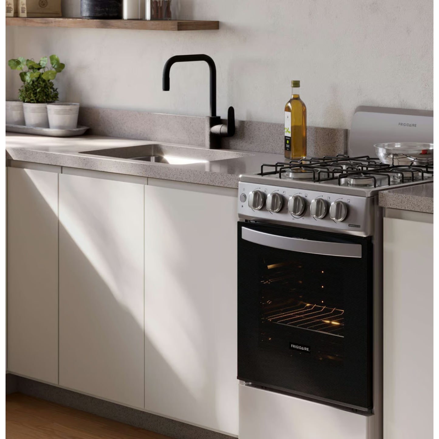 Estufa de gas silver frontal en cocina moderna, comprar estufa de gas silver en Honduras