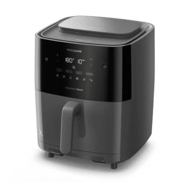 Freidora negra Frigidaire, vista frontal, cocina moderna
