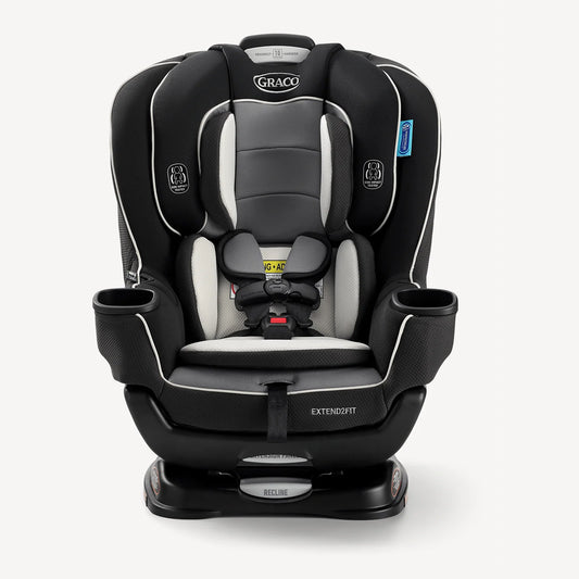 silla de auto Graco negra y gris, vista frontal, segura y cómoda