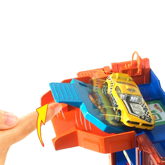 Pista Hot Wheels color naranja, vista frontal con auto lanzándose.