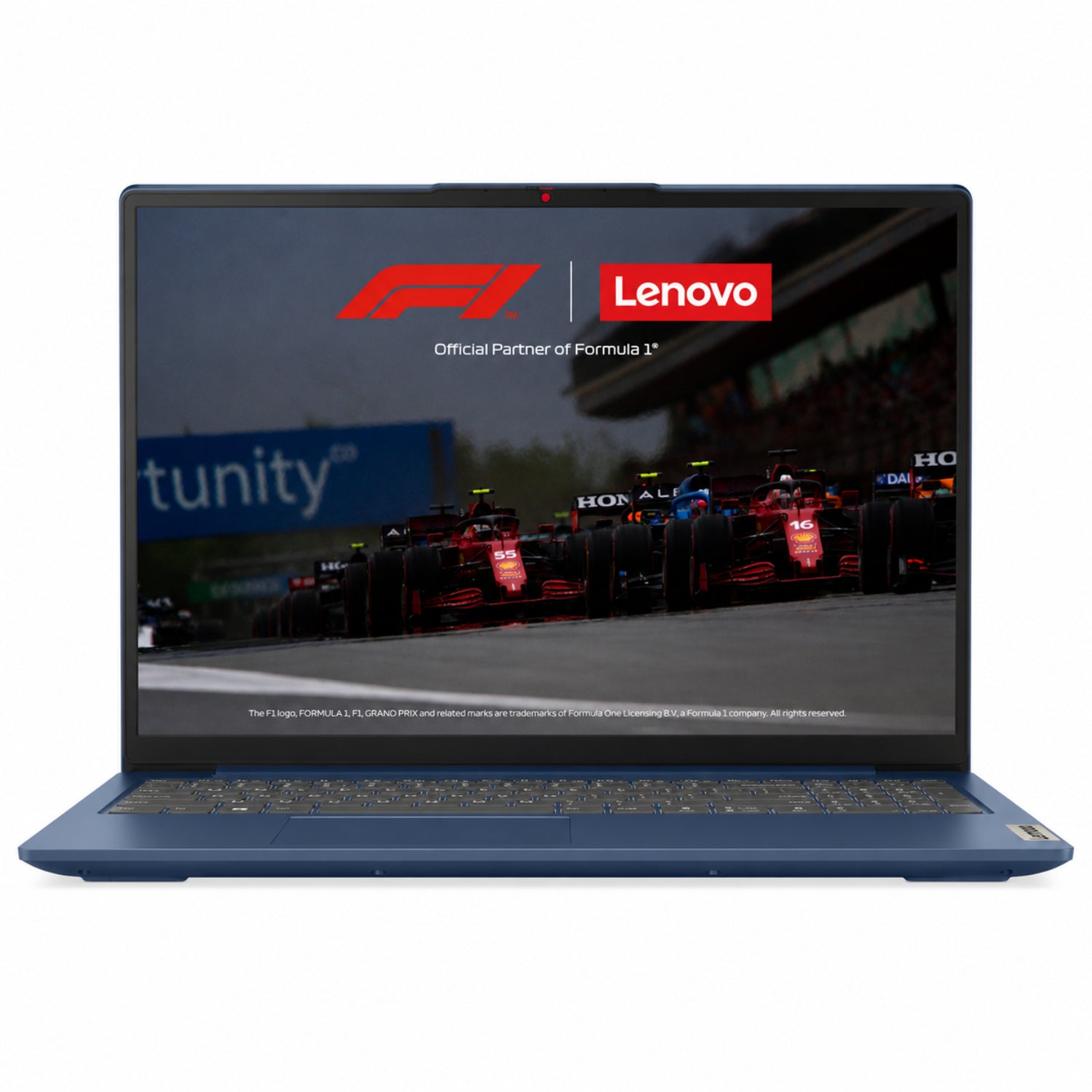 Laptop Lenovo azul, vista frontal con pantalla de Fórmula 1