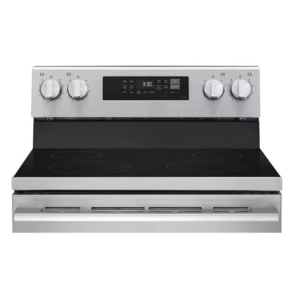 estufa eléctrica LG de acero inoxidable vista frontal en cocina moderna