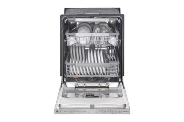 Lavaplatos LG negro frontal con platos y utensilios organizados