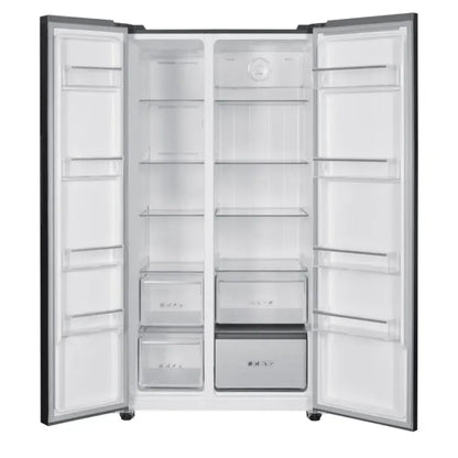 refrigerador MABE blanco, vista frontal, diseño espacioso y funcional