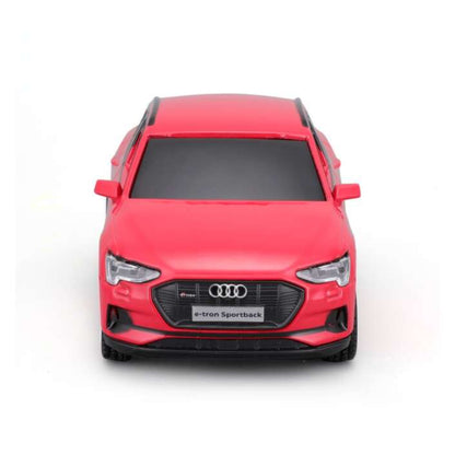Carro rojo Audi e-tron Sportback vista frontal