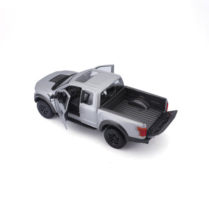 Carro modelo pickup gris vista superior y puertas abiertas