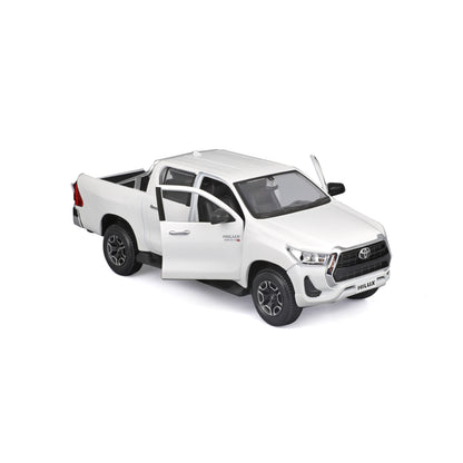 Maisto Hilux blanco modelo a escala con puertas abiertas y detalles realistas
