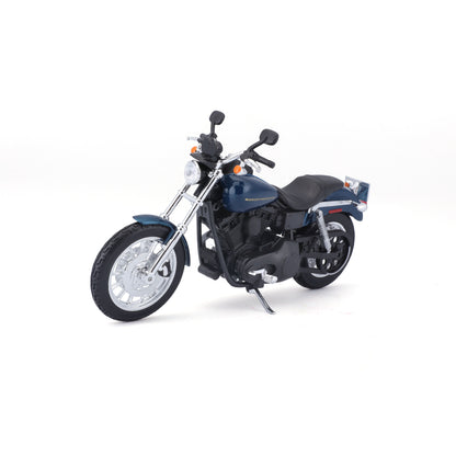 Motocicleta MAISTO azul, vista lateral, detalle y diseño realista