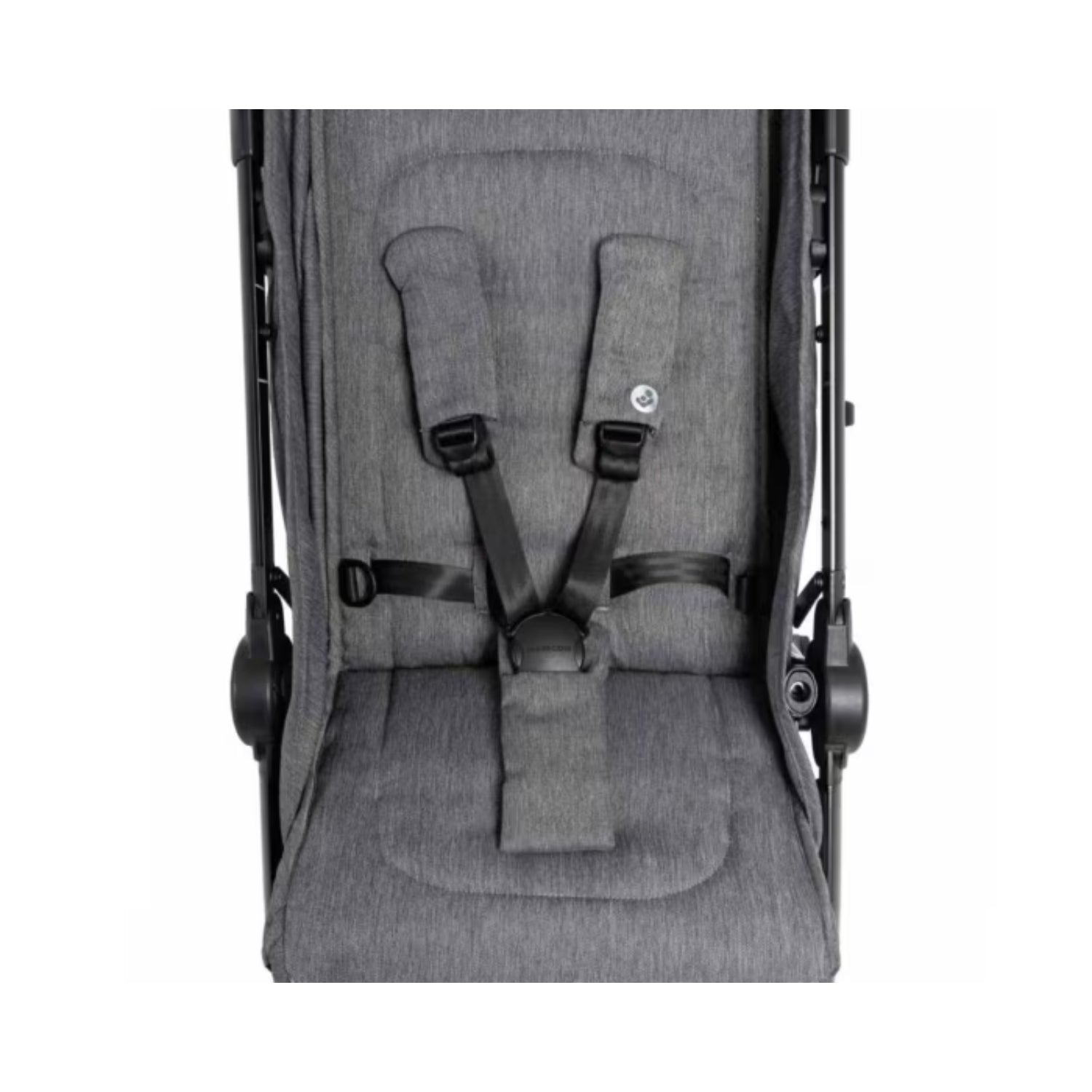 Silla de coche gris de MAXI COSI, vista frontal, perfecta para seguridad infantil