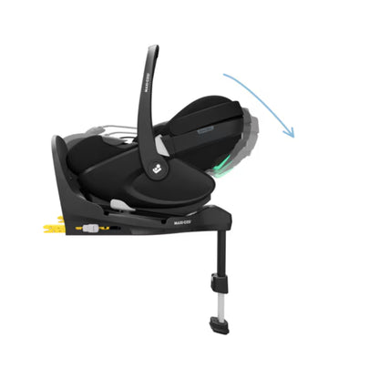 Silla Maxi Cosi negra, vista lateral, base adaptable para automóvil