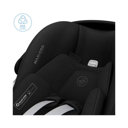 Silla Maxi Cosi negra, vista frontal, diseño ergonómico y funcional