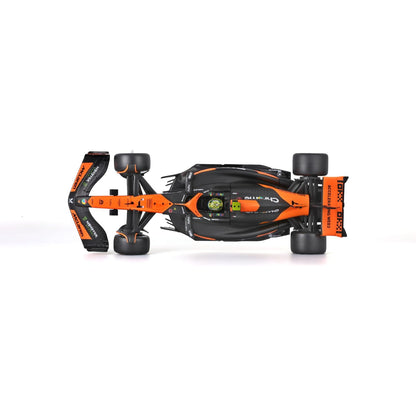 Maisto coche de carreras negro y naranja vista superior