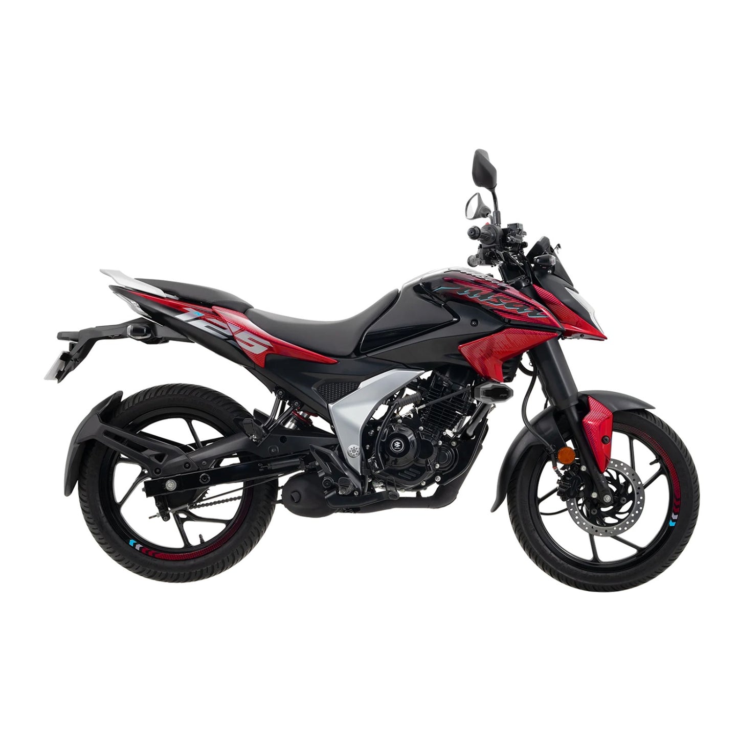 Motocicleta Bajaj negra y roja, vista lateral, en entorno urbano