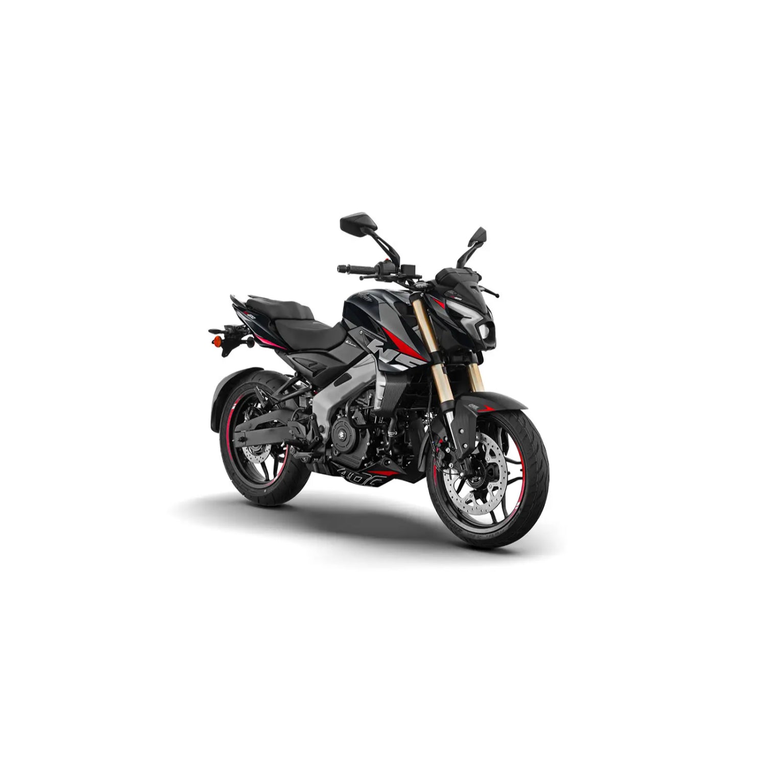 Motocicleta BAJAJ negra lateral, vista urbana