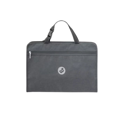 Organizador gris MAXI COSI, vista frontal, ideal para viajar con bebés