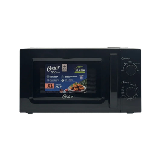 microondas Oster negro frontal con pantalla y controles
