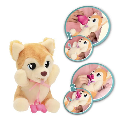 Peluche perro marrón claro, vista frontal, con accesorio interactivo de biberón