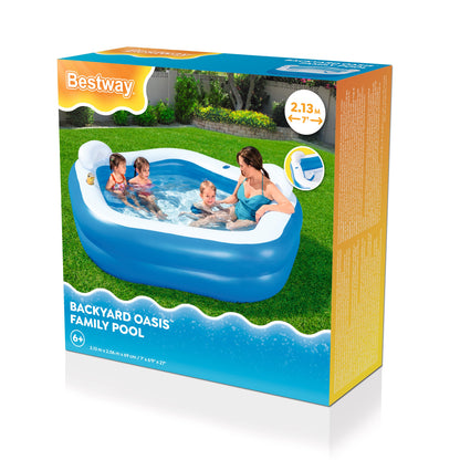Piscina inflable familiar Bestway azul, vista lateral con niños jugando en el agua
