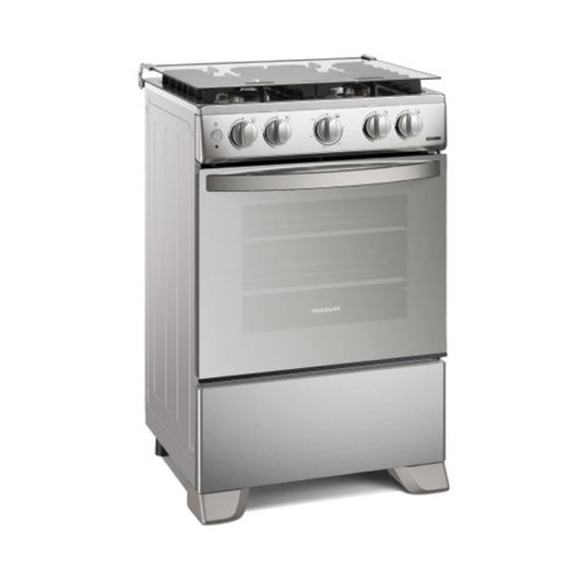 Estufa a gas Frigidaire color plateado, vista frontal en cocina moderna