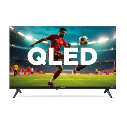 Televisor QLED RCA, frontal, fútbol en pantalla, modelo inteligente
