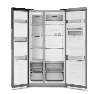 Refrigerador Frigidaire de doble puerta en acero inoxidable, interior espacioso y organizado